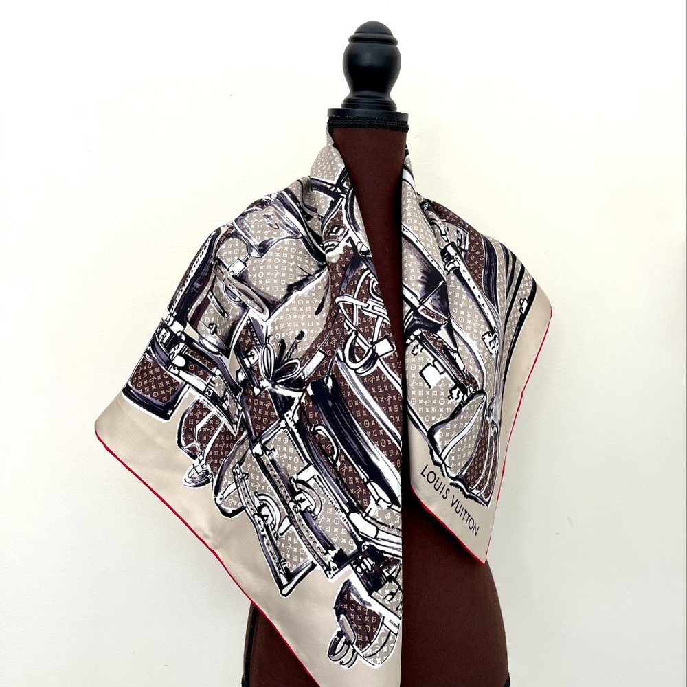 Louis Vuitton Scarf Trunks Monogram Beige Brown Silk Wrap - Picture 4 of 14